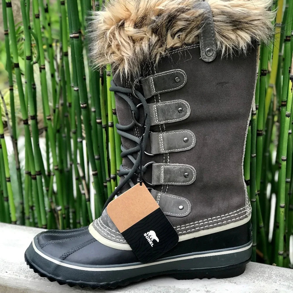 Womens Sorel Joan of Arctic Boot: Size 10
